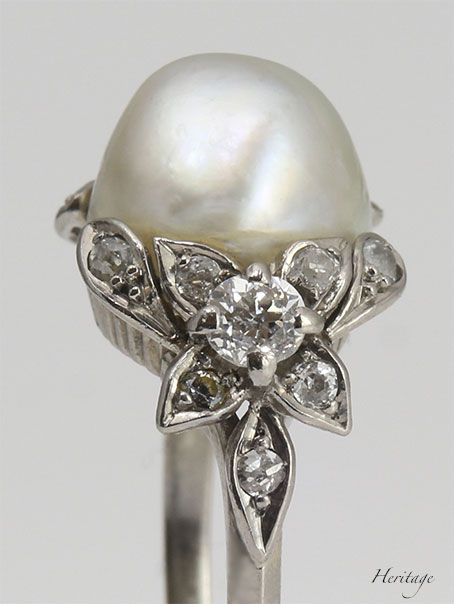 アンティークジュエリー　大珠天然真珠　オールドヨーロピアンカット・ダイヤモンド　アールデコ　プラチナ　リング　指輪