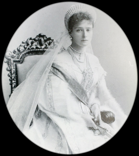 天然真珠のジュエリー　帝政ロシア最後の皇后　アレクサンドラ・フョードロバナ