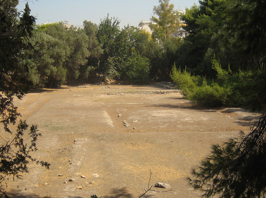 英雄アカデモスの聖林に囲む神域にあったアカデミア跡