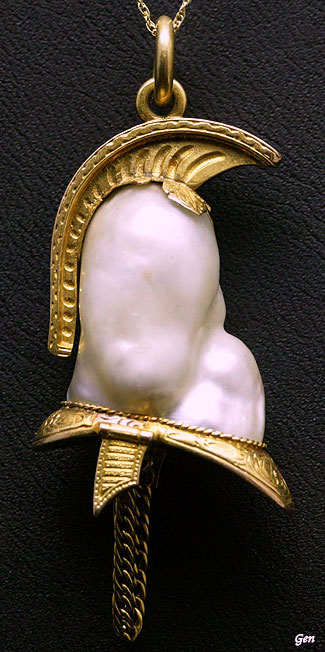 天然真珠ペンダント　古代ギリシャ戦しの兜　ヘルメット　アンティークジュエリー　ルネサンス