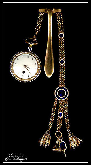 英国王室御用達RUNDELL&BRIDGE社によるミュージアムピースのシャトレーンとアンティークの懐中時計