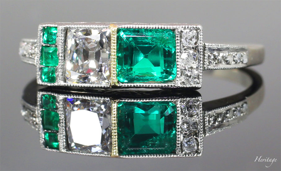 プリンセスカット・ダイヤモンド＆エメラルドの最高級アールデコ・デザインのリング