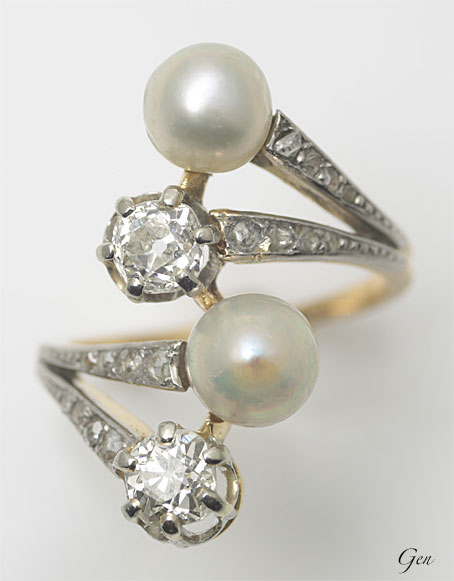 天然真珠＆ダイヤモンドのスタイリッシュなエドワーディアン・リング