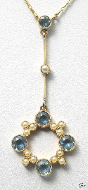アクアマリン＆天然真珠のゴールド・ネックレス