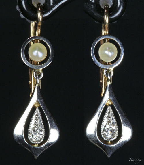 エドワーディアンの雫型の天然真珠＆ダイヤモンドの最高級ピアス