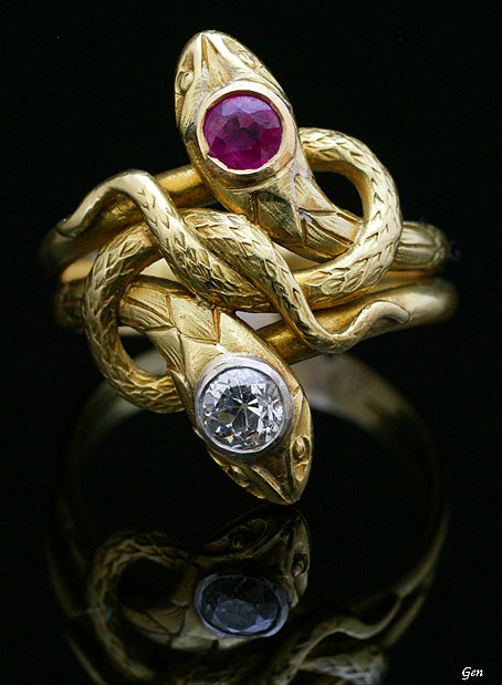 非加熱ルビー＆オールドヨーロピアンカット・ダイヤモンドの蛇の婚約指輪
