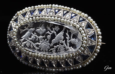 �g���C�A���O���J�b�g�̃T�t�@�C�A���g�����V�m���Y���̃��o�[�X�C���^���I