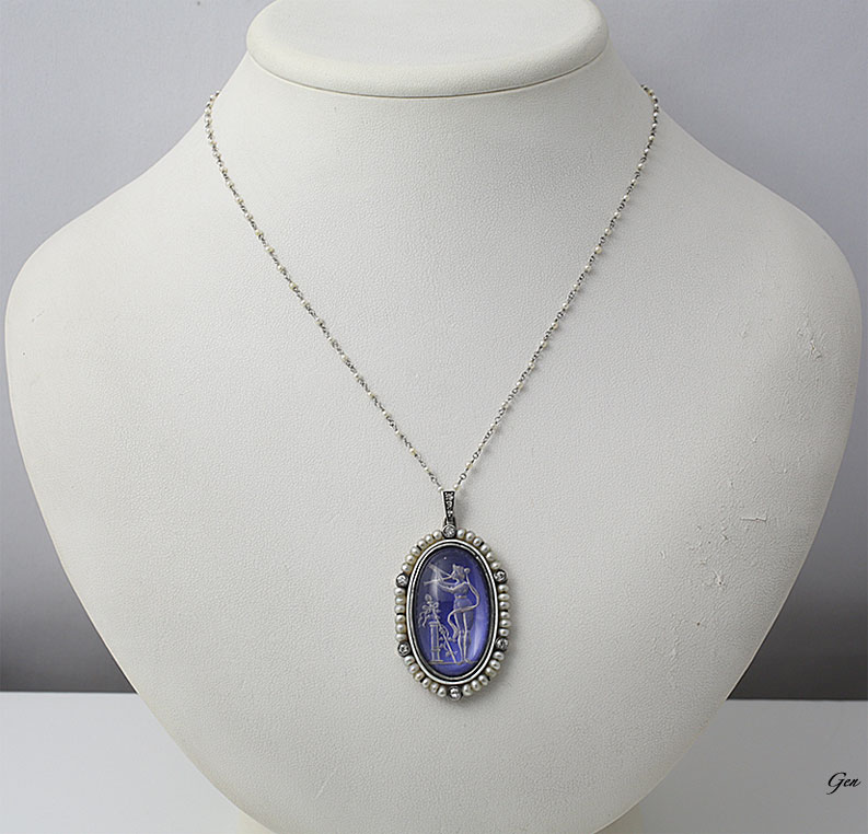 �A�[���f�R�̃o�b�J���e�̃u���[�̃��o�[�X�E�C���^���I�E�y���_���g