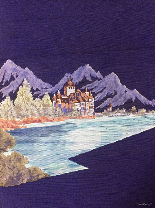 ヨーロッパのお城と山と川の風景のアンティークの綴れ帯