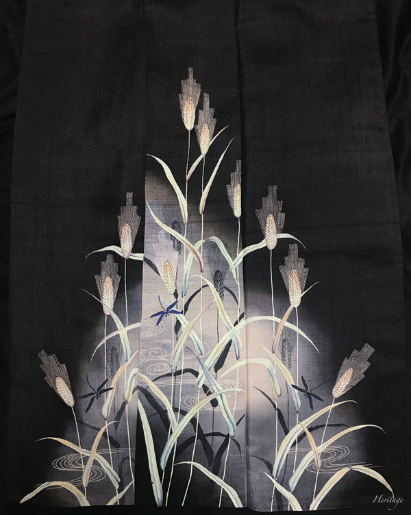 アールデコの水辺の蜻蛉＆麦草の紬の黒留袖