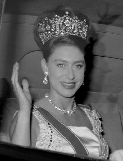 ブルー ムーンストーンのメアンダー ティアラ ネックレス アンティークジュエリー