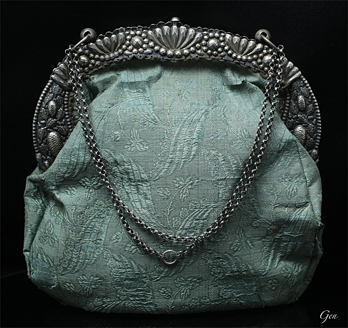 19世紀初期の貴重なフランスの初期のハンドバッグ 