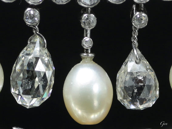 アンティークのブリオレットカット・ダイヤモンドと天然真珠